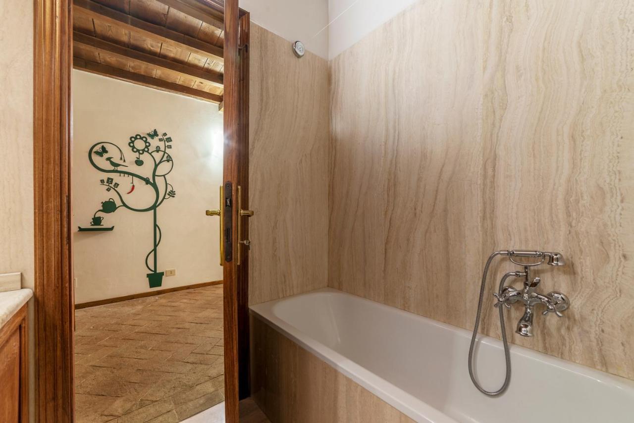 Foro Romano Stylish And Central Apartment מראה חיצוני תמונה