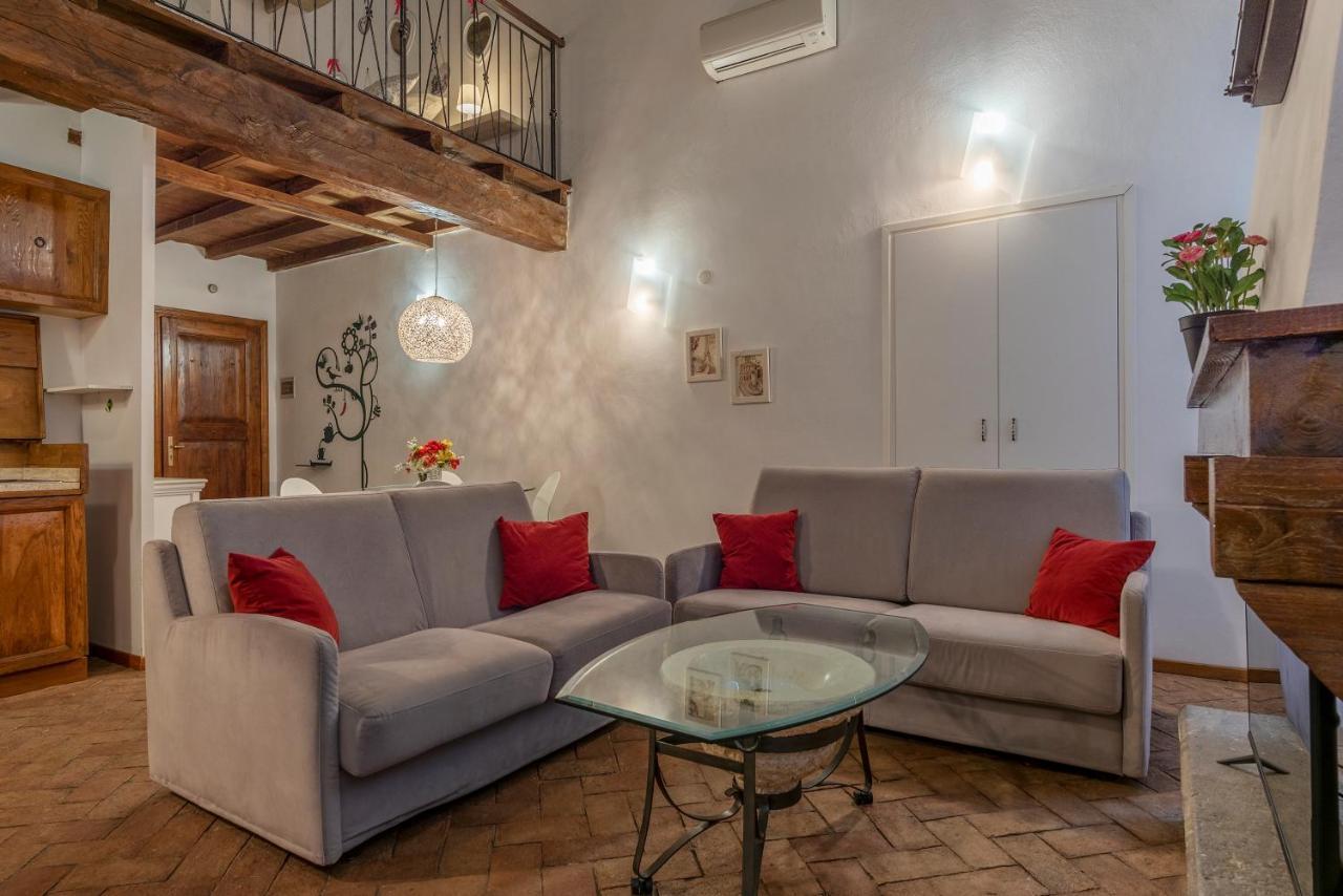 Foro Romano Stylish And Central Apartment מראה חיצוני תמונה