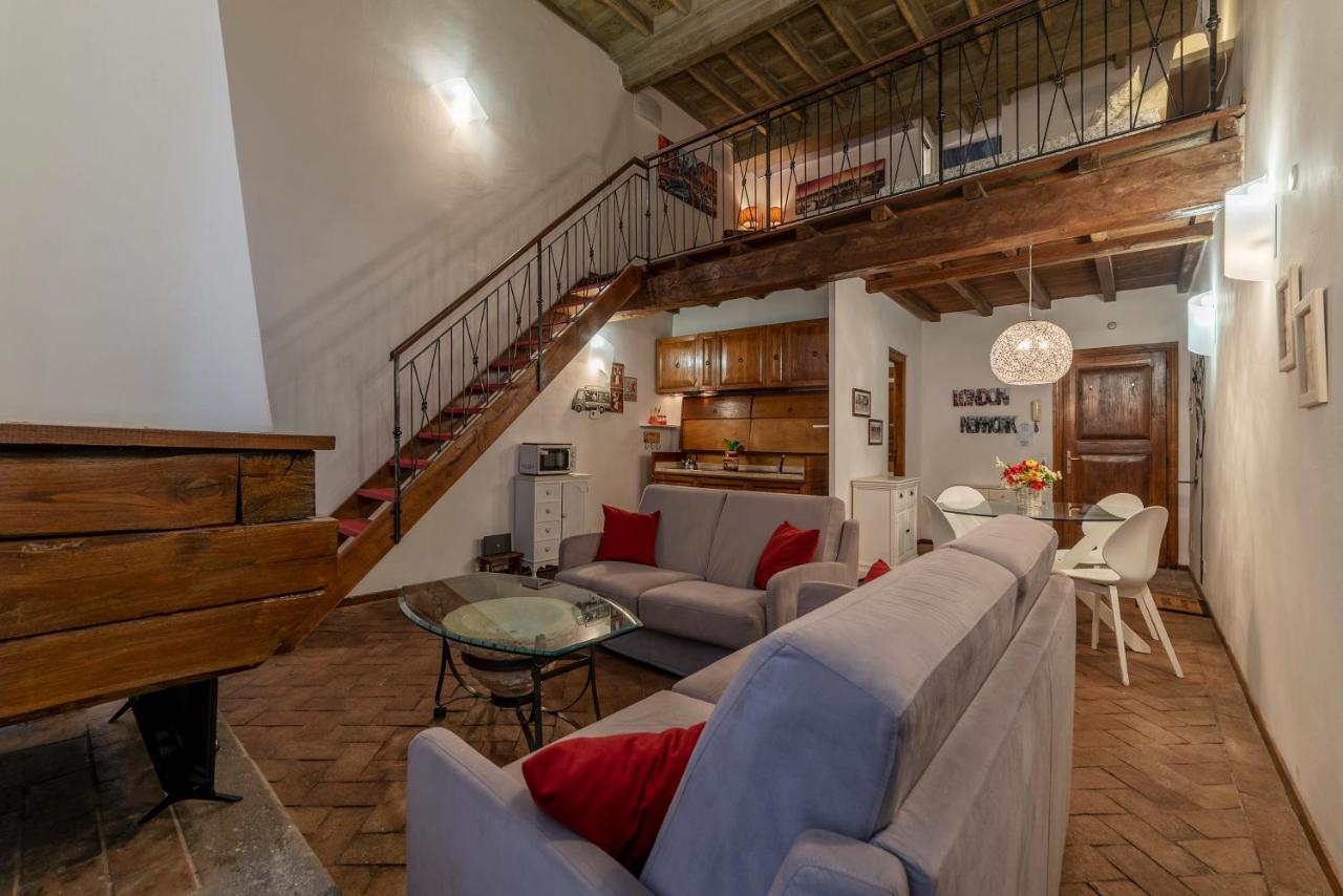 Foro Romano Stylish And Central Apartment מראה חיצוני תמונה